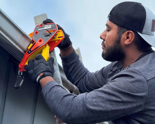 How Can a Ladder Locking Mechanism Make Ladder Work Safer in Australia?